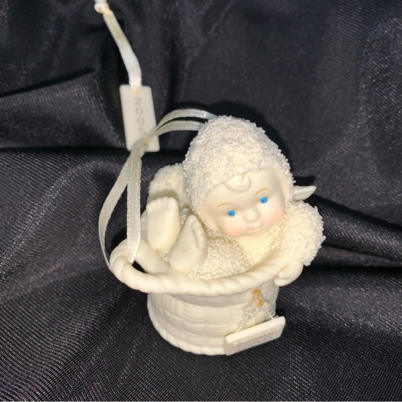 SnowBabies by Department 56 Ornament - Picture 1 of 7